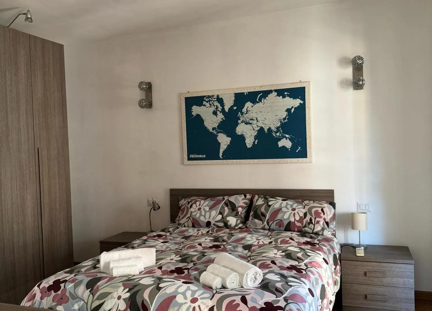 Apartment Splendido Attico Con Terrazza A Trastevere Rome Italy