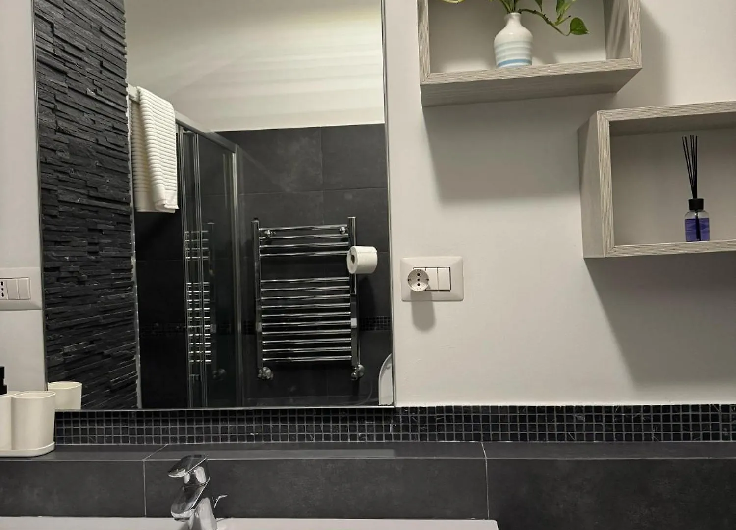 Splendido Attico Con Terrazza A Trastevere Rome Apartment